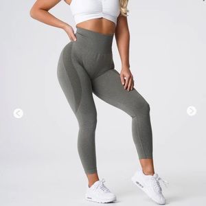 Khaki Green Contour Seamless Leggings